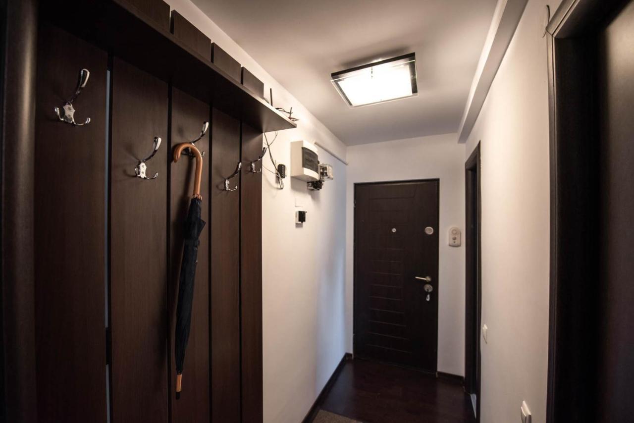 La Nueve Suite Braşov Esterno foto